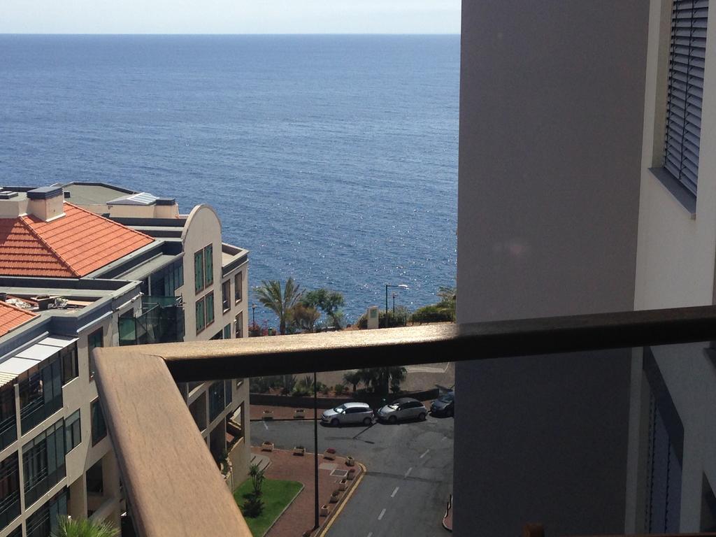 Ponta Cruz * Funchal (Madeira)